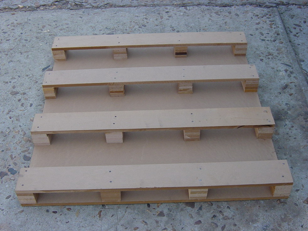 株洲鴻欣達包裝,出口免熏蒸復(fù)合包裝箱,可折疊復(fù)合包裝,紙質(zhì)包裝,木制包裝,真空包裝,大型鋼構(gòu)包裝箱